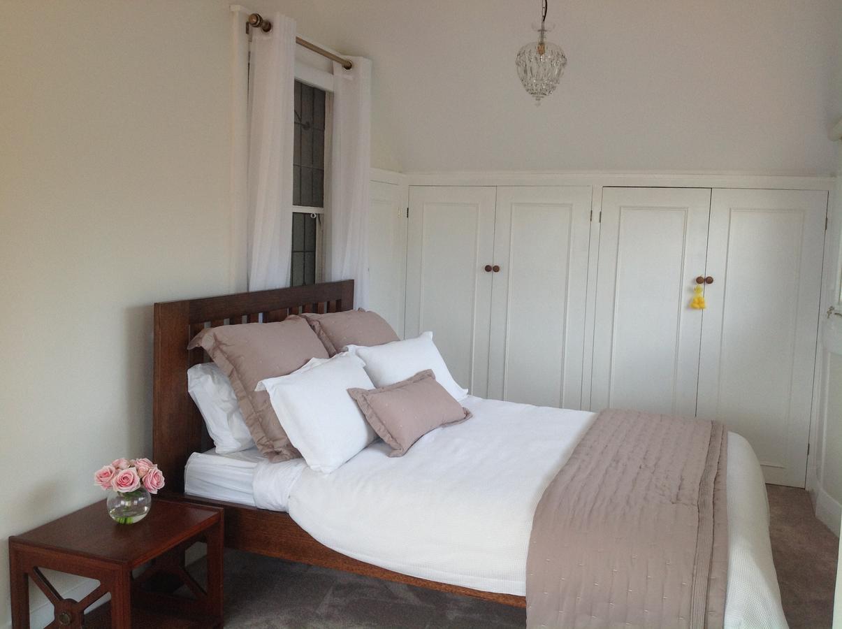 Bindaree Bed & Breakfast จีลอง ภายนอก รูปภาพ